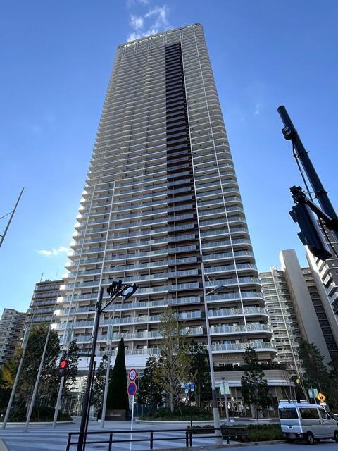 HARUMI FLAG PARK VILLAGE