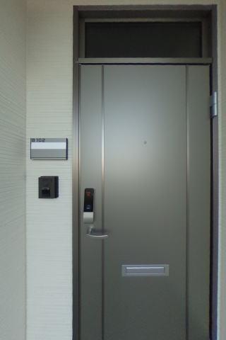 クラウンハイツ岡田B棟