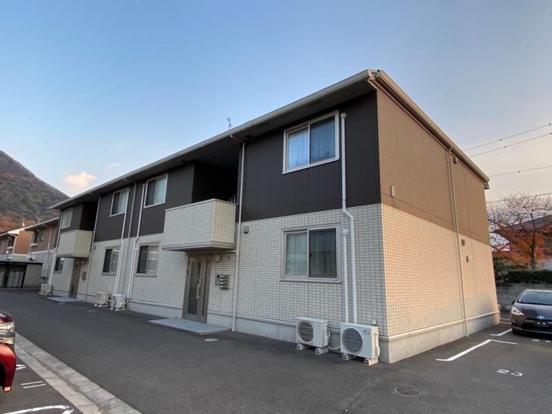シャインポート屋島 G・H棟(2LDK/1階)