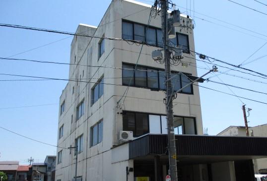 クリネットビル
