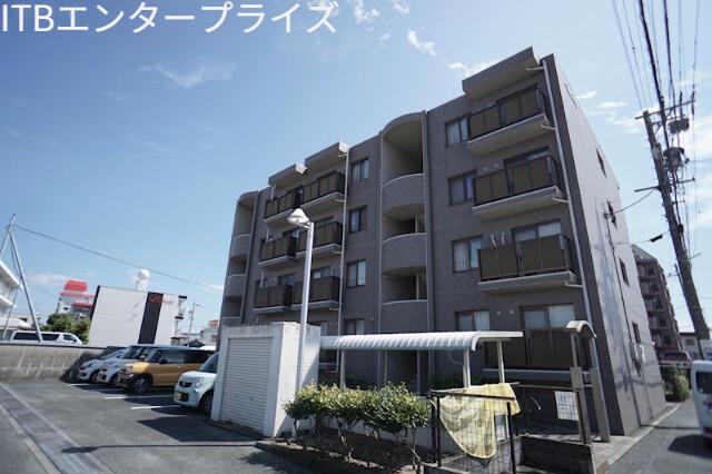 ベルクール