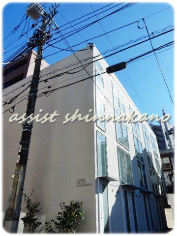 L..A. APARTMENT