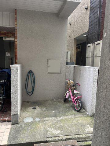 遠萬ビル