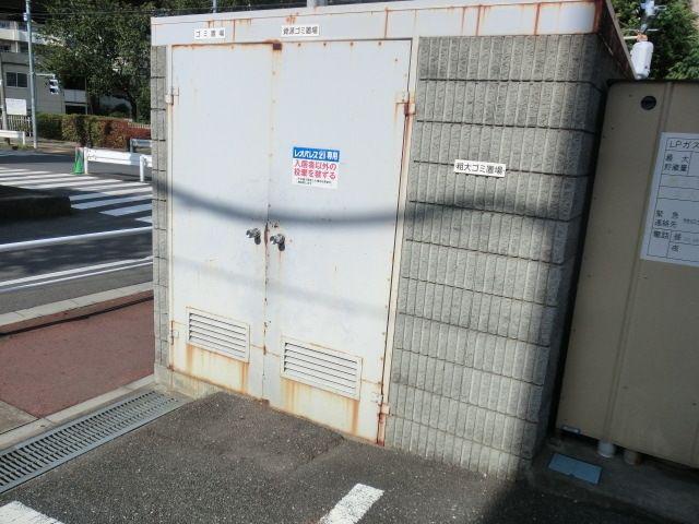 レオパレスエスタ
