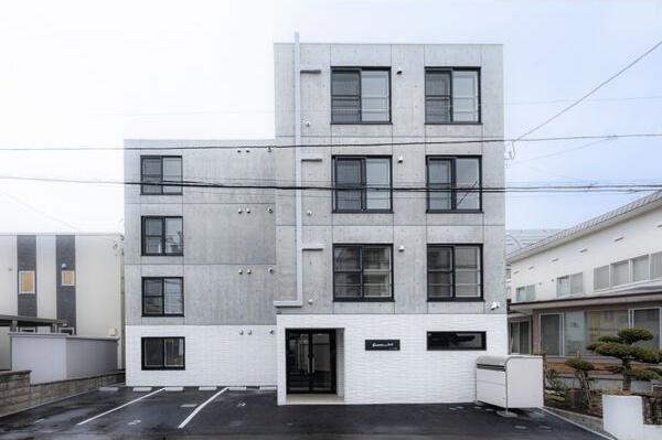 ENCORE澄川