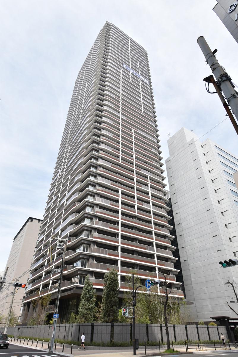 ローレルタワー堺筋本町