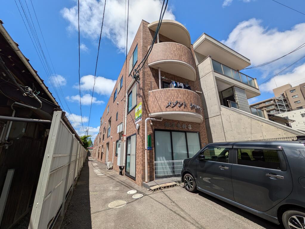メゾンドシャルマン原町