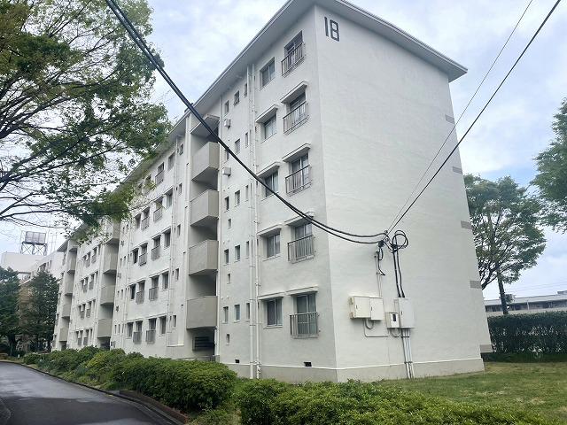 田園青葉台団地18号棟
