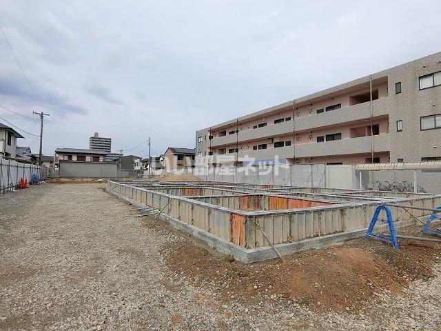 ディーソルビア石塚町 A