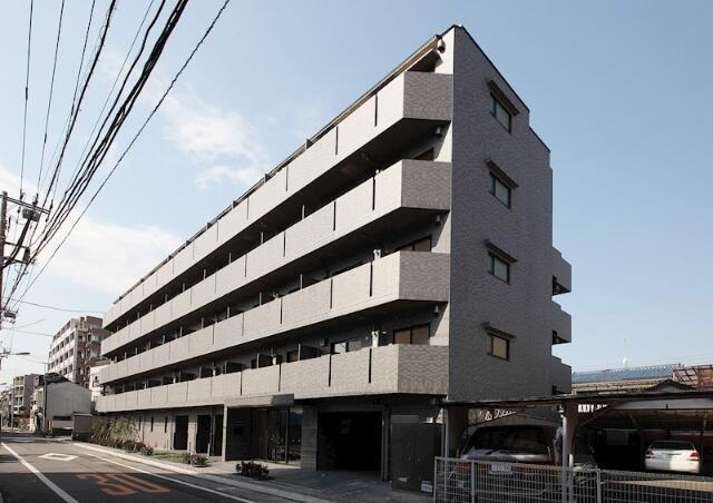 ルーブル大鳥居