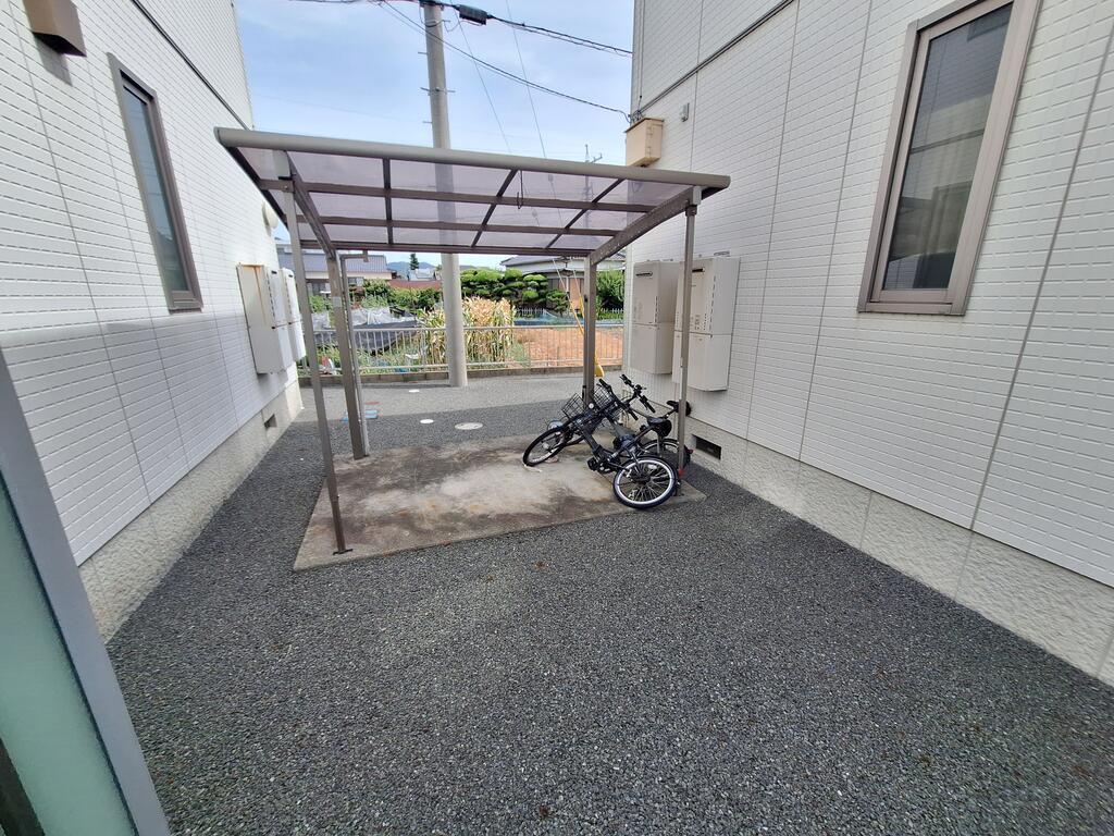 グランド レガシ一B棟