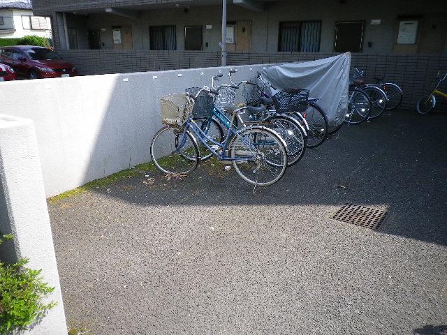 フォレストヴィレッジ
