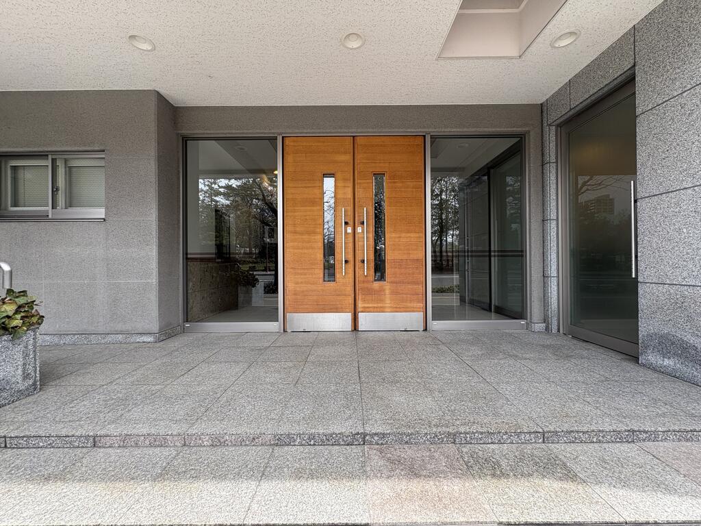 アルス中島公園ビュースクエア
