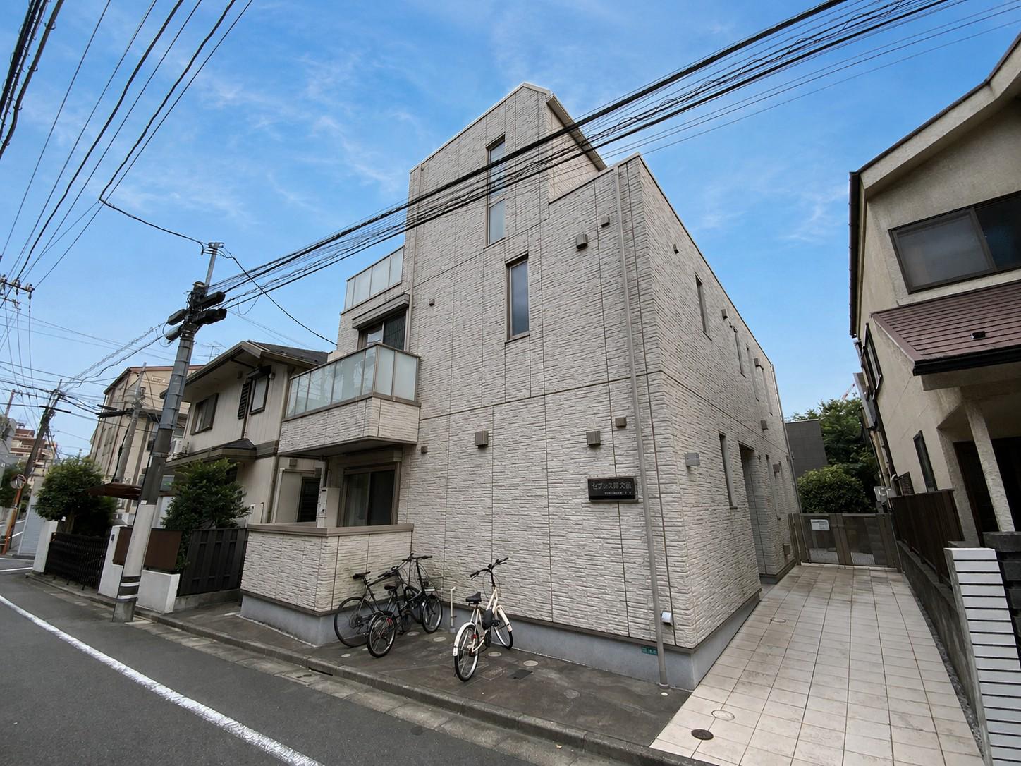 ノエ柿の木坂