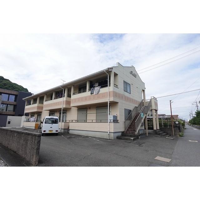 ＪＲ東海道本線 興津駅 徒歩8分 2階建 築22年