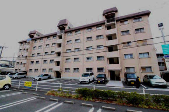 マンション川添