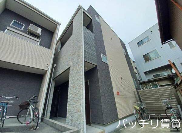 クレール・K・桜山