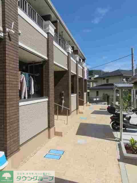 京王相模原線 京王堀之内駅 徒歩8分 2階建 築5年