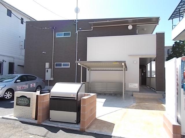 ジュネス K(1K/2階)