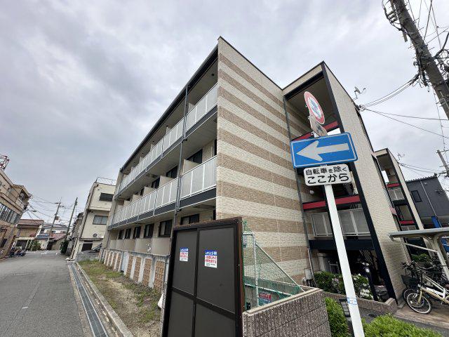 レオパレスさくら ウエスト