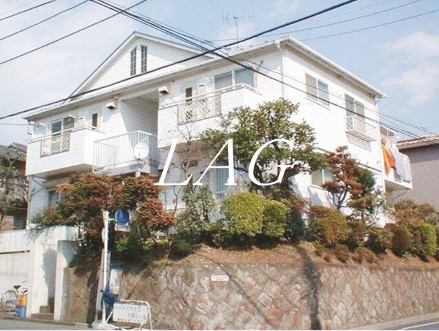 ホワイトシャトレー中野