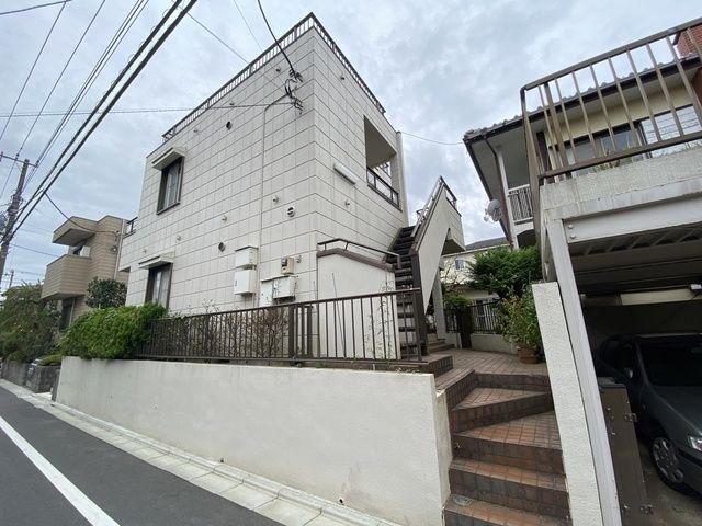メゾンアイラ