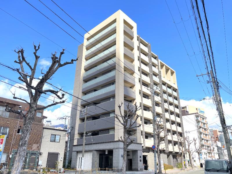 プレジール三ノ宮III