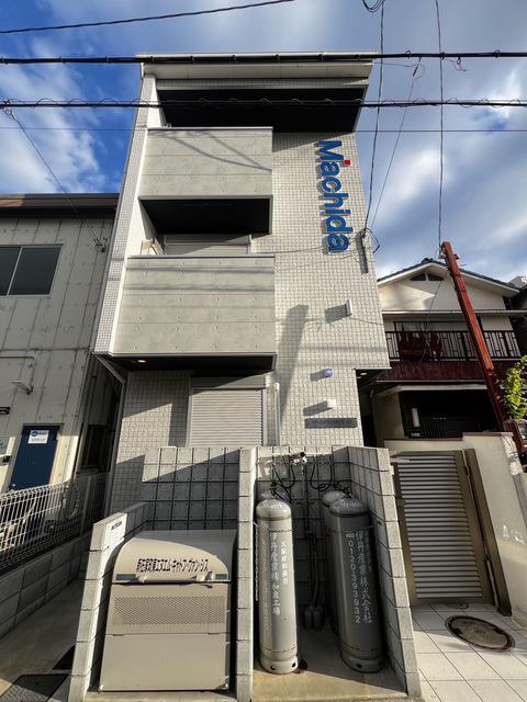 エヌエムキャトフヴァンシス