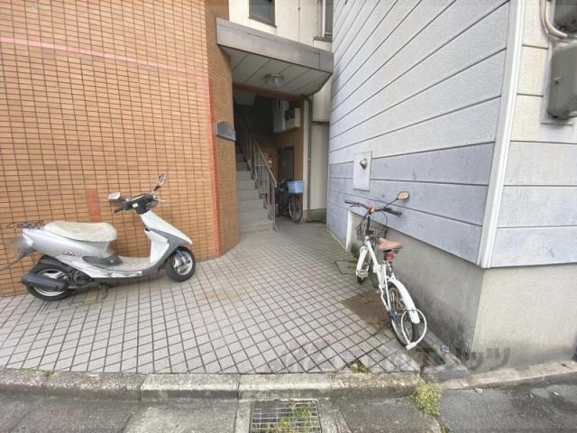 スコッチテリア三条