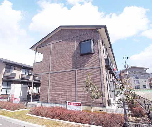 レオパレスアジェル岩倉南