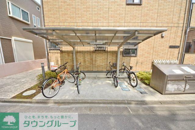 ファミーリエC