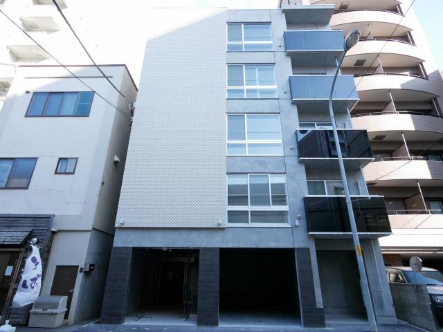 LUNON SAPPORO STA
