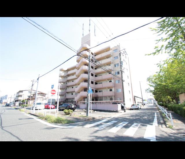 アーバンコート入場