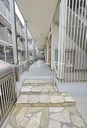 クレイノスヨン