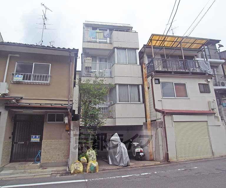 メゾンジュネス