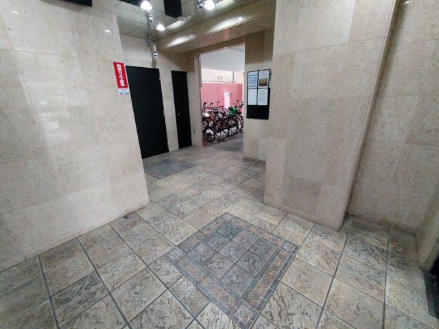 ブルグリンコート布施駅前