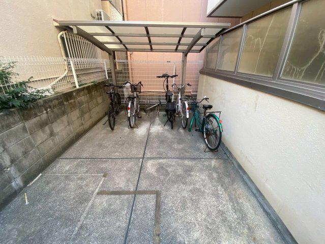 A-ONECOURTOWADA