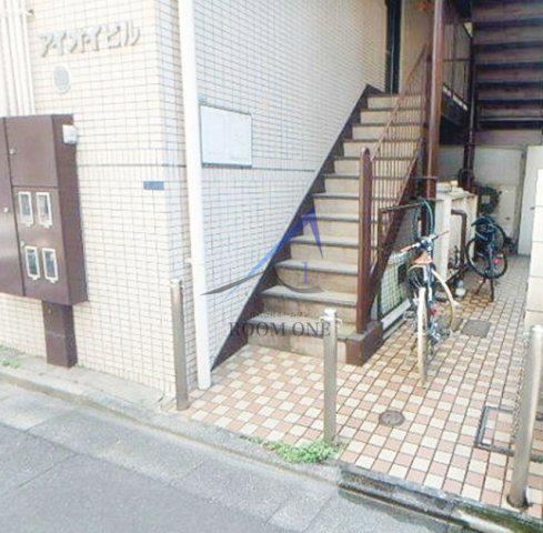 アイオイビル