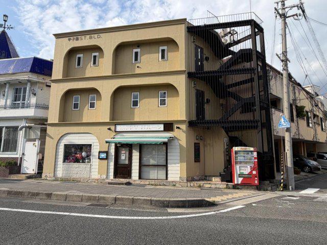 甲子園STビル