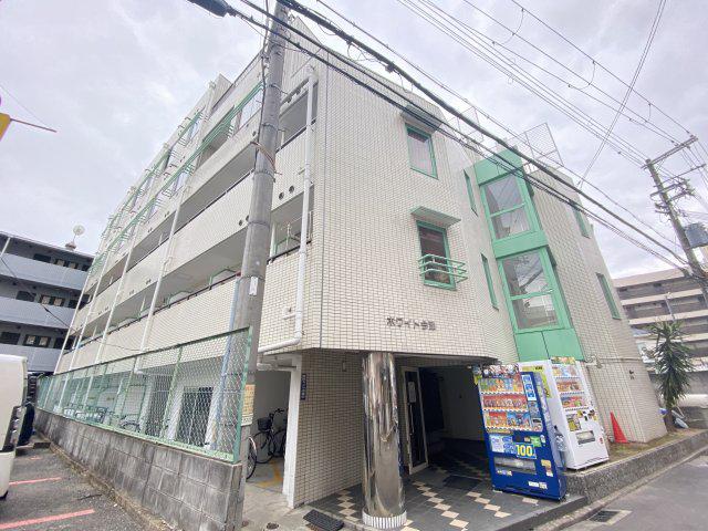 ホワイト今津