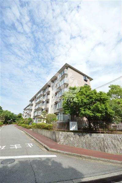 名谷25団地102号棟