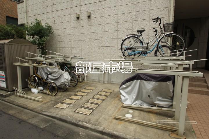 メゾンユタカ