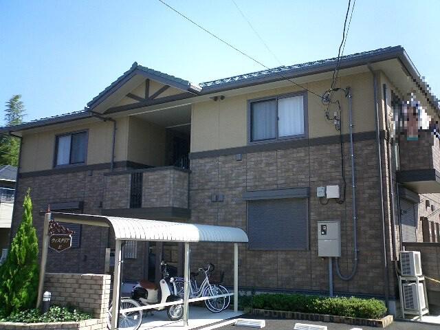 ウィスタリアE棟