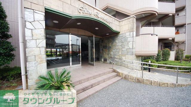 コリーヌ・アンソレイエ