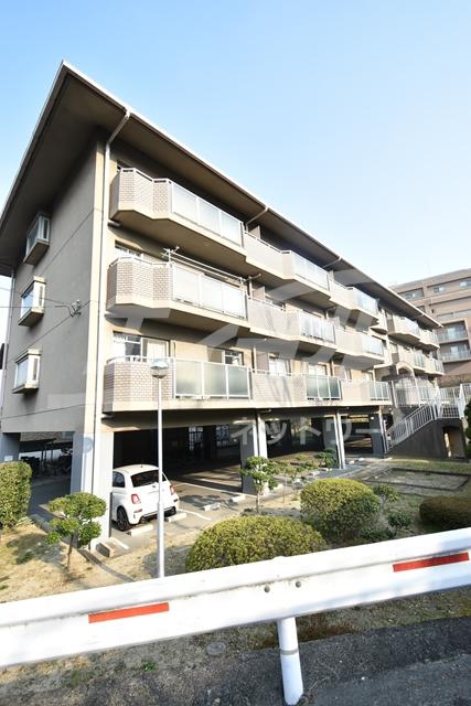葛上マンション