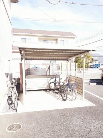 ロザージュ A