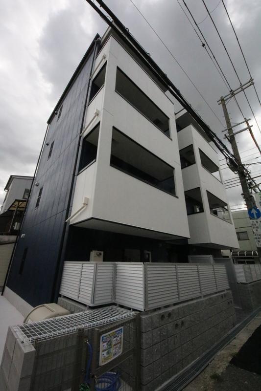 シロハイヌ西難波