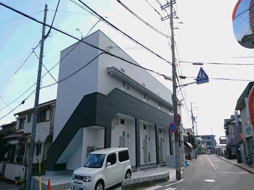 SYMPHONY OKUBO