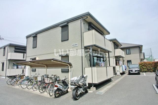 富士塚8番館II