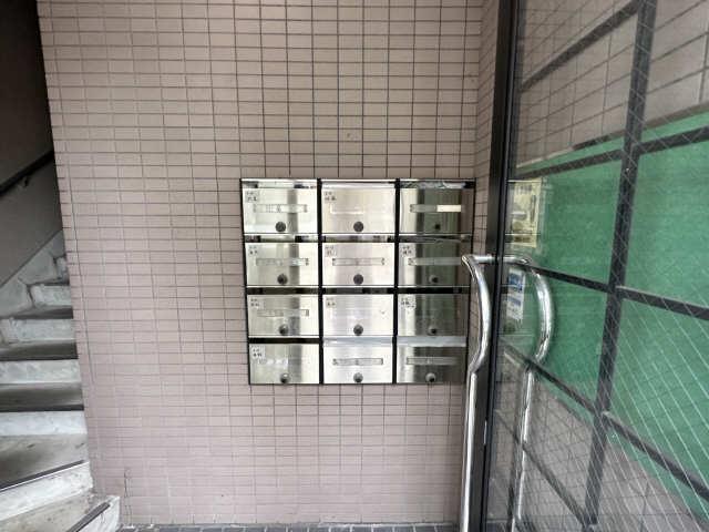 ファミール310
